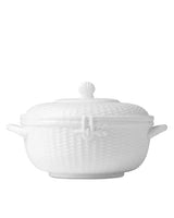 Wedgwood Nantucket Basket Covered Vegetable bowl